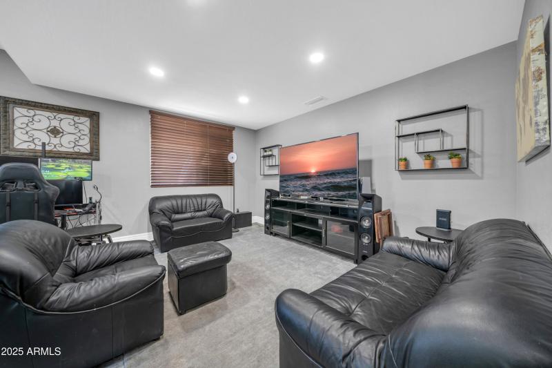 5741 W Soft Wind Dr-47