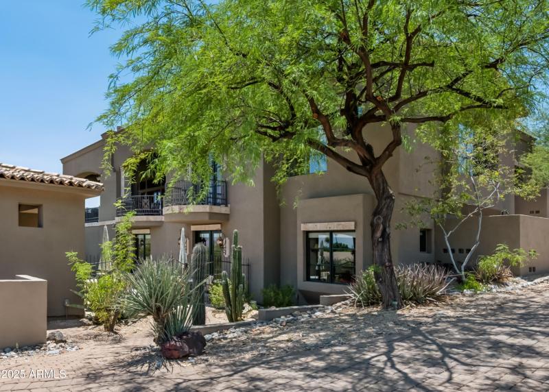 2-print-5738-n-32nd-pl