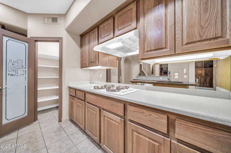 Kitchen Pantry detail