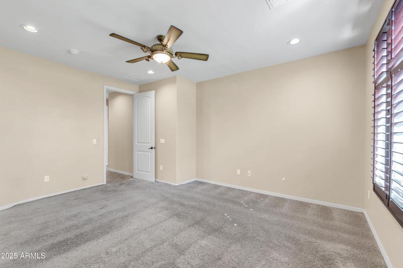 3443 S California St-31