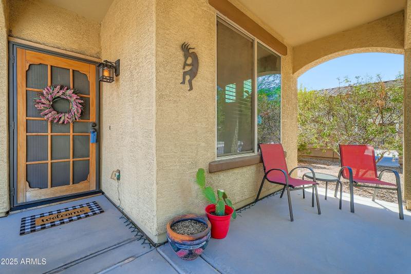 003 - 05 Exterior Front Entry