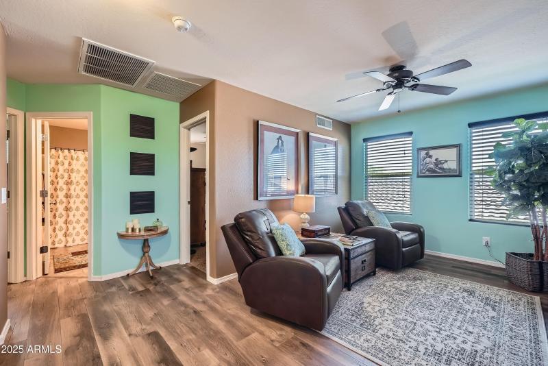 022 - 28 2nd Floor Family Room