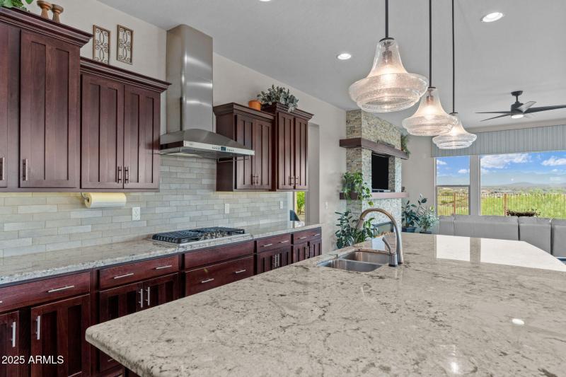 3328 Rising Sun Ridge