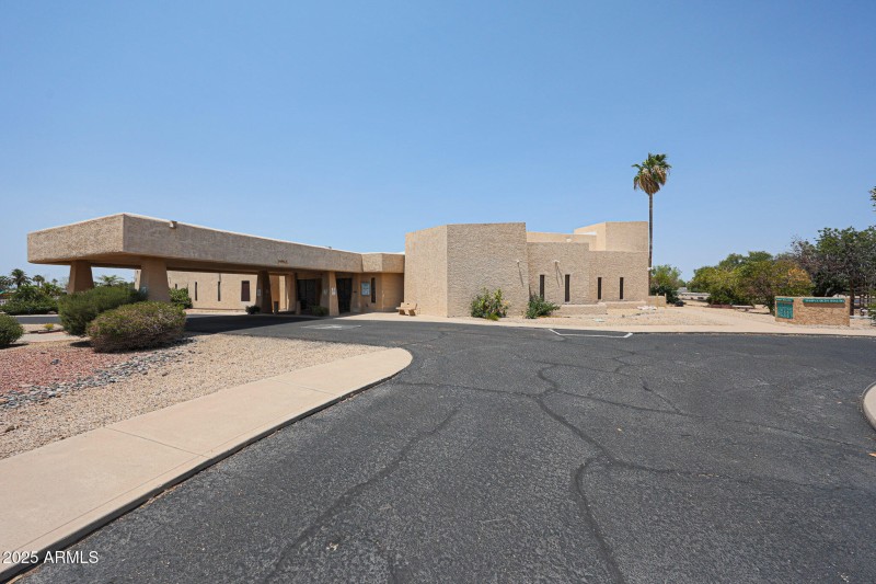 Building with Porte-Cochere