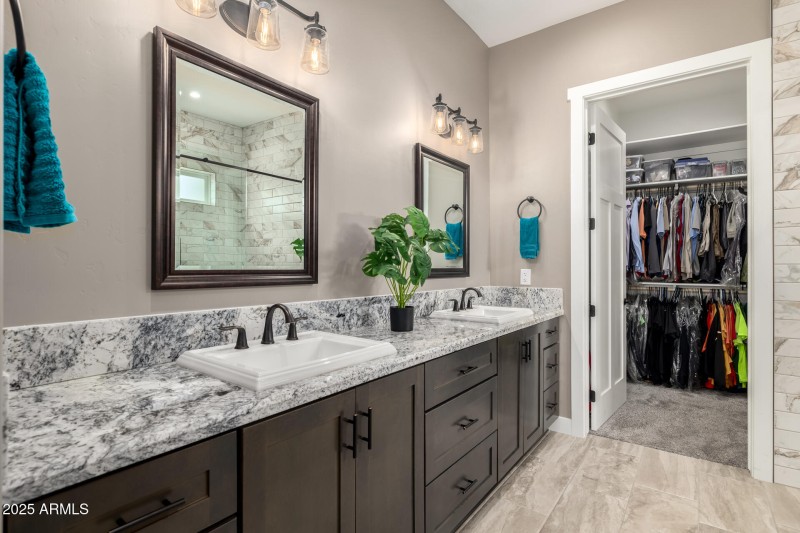 Owner's Suite Bathroom