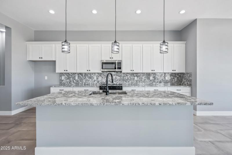 23-29108N205A-ocupix-OSEQ