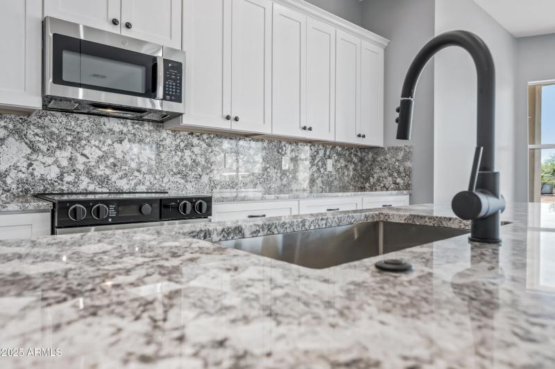 30-29108N205A-ocupix-OSEQ