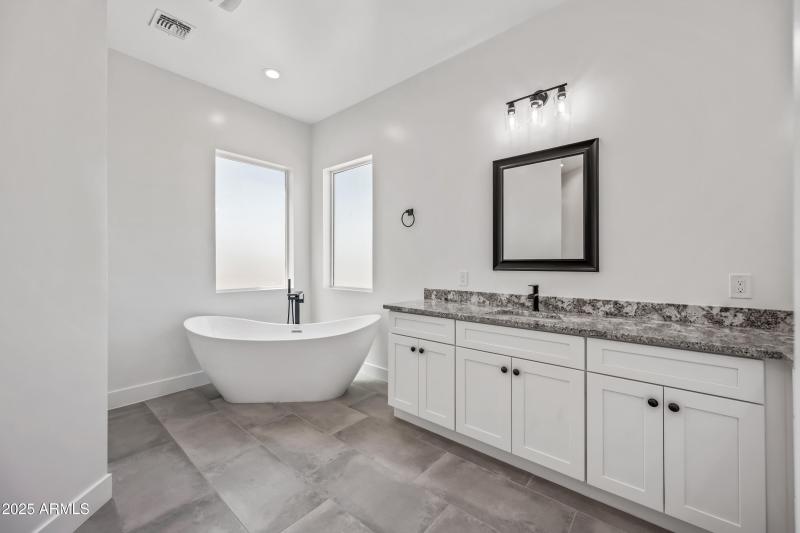 59-29108N205A-ocupix-OSEQ