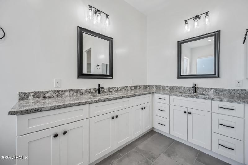 63-29108N205A-ocupix-OSEQ