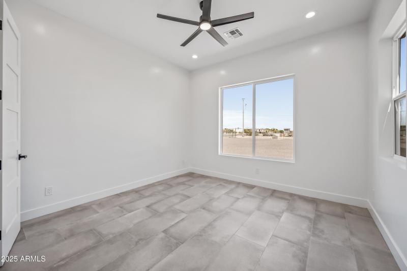 67-29108N205A-ocupix-OSEQ