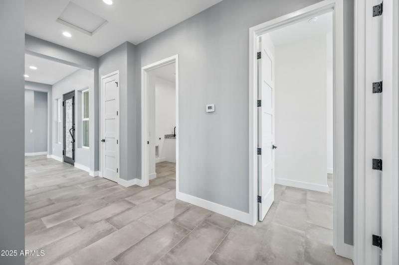 70-29108N205A-ocupix-OSEQ