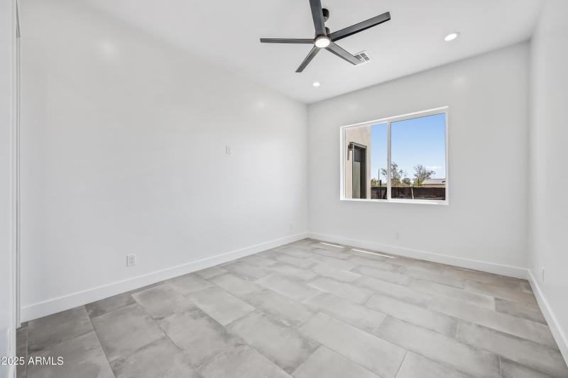 71-29108N205A-ocupix-OSEQ