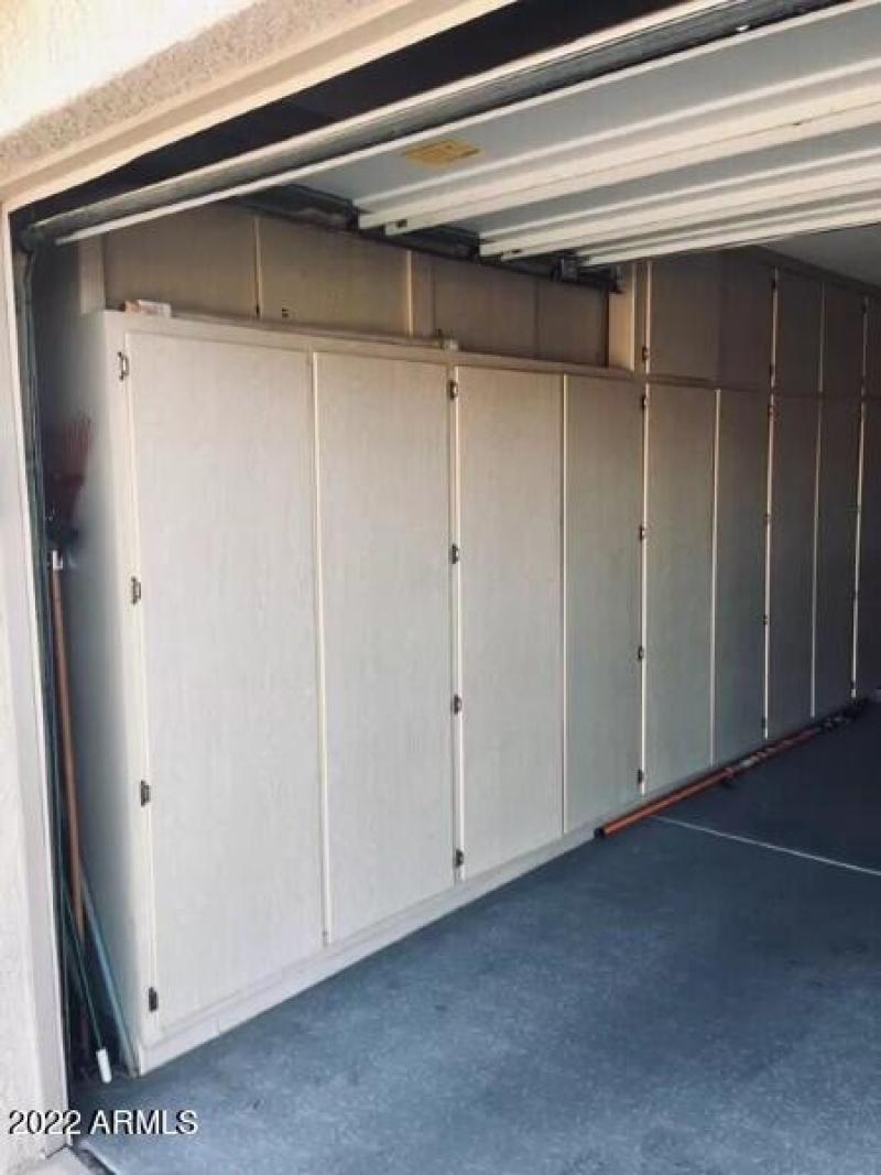 garage cabinets