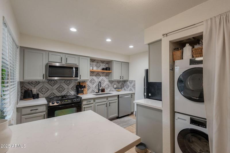 10-web-or-mls-32nd-10