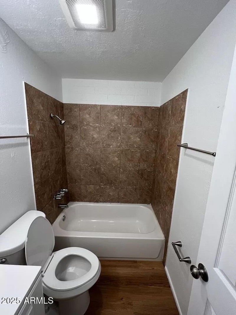 Montezuma - Bathroom