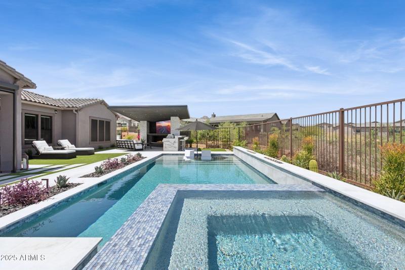 52-web-or-mls-13020-e-de-la-o-rd