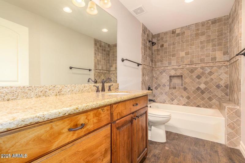 20210618144723981211000000-o