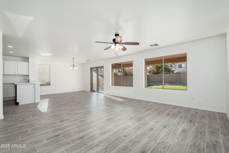 8096 W Rushmore Way - 18