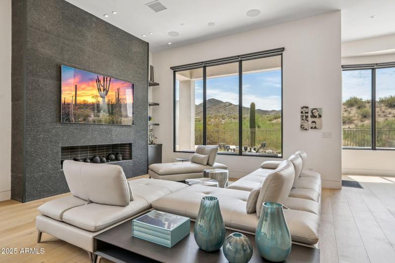 Gas Fireplace w/ Custom Stone Surround