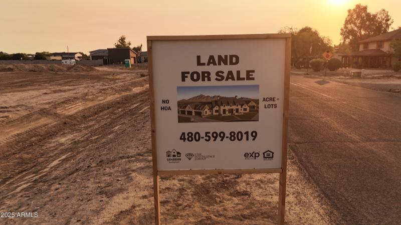 Cloud Rd. Outlines - Edited-20