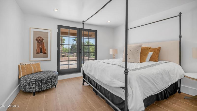 4434 E Camelback Rd Unit 128 bedroom2