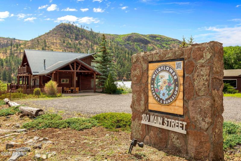 100MainSt-Greer-AZ-1