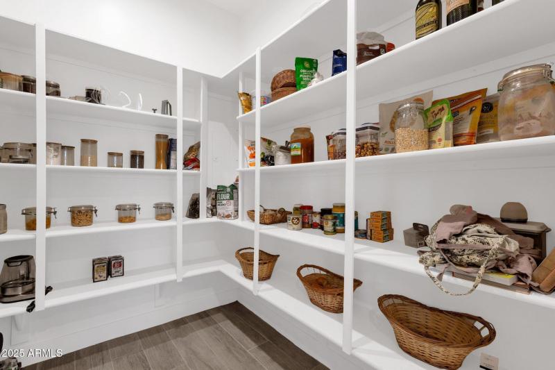 44-web-or-mls-856-w-quail-cir