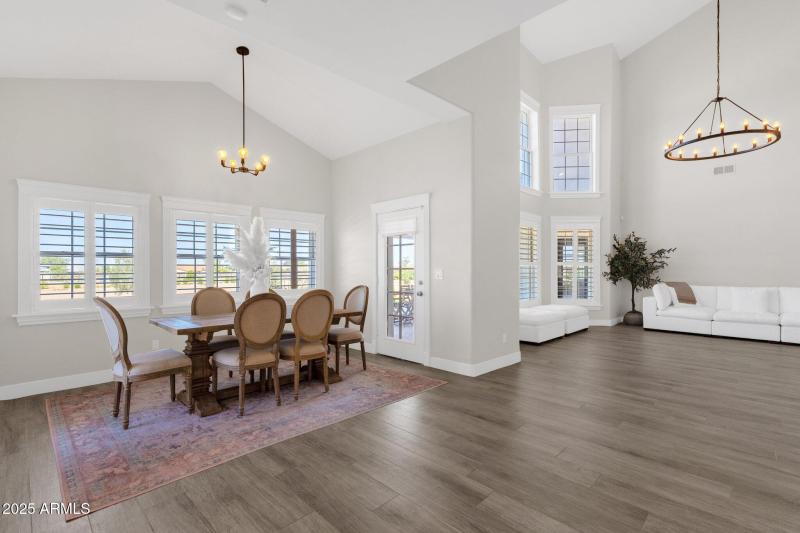 29-web-or-mls-856-w-quail-cir