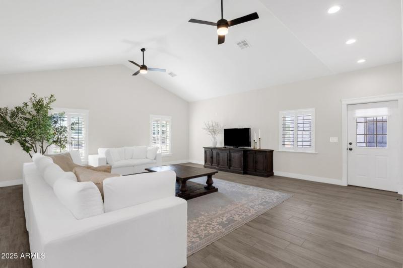 30-web-or-mls-856-w-quail-cir