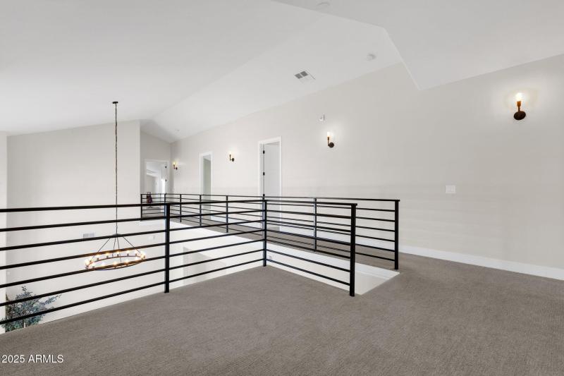 50-web-or-mls-856-w-quail-cir