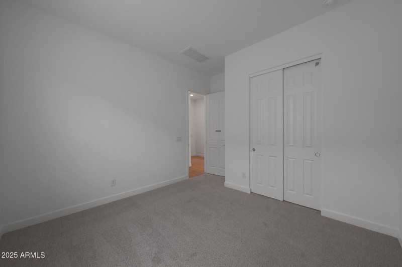 PHX_Landmarke_Lot1203_Crimson_294_bed3