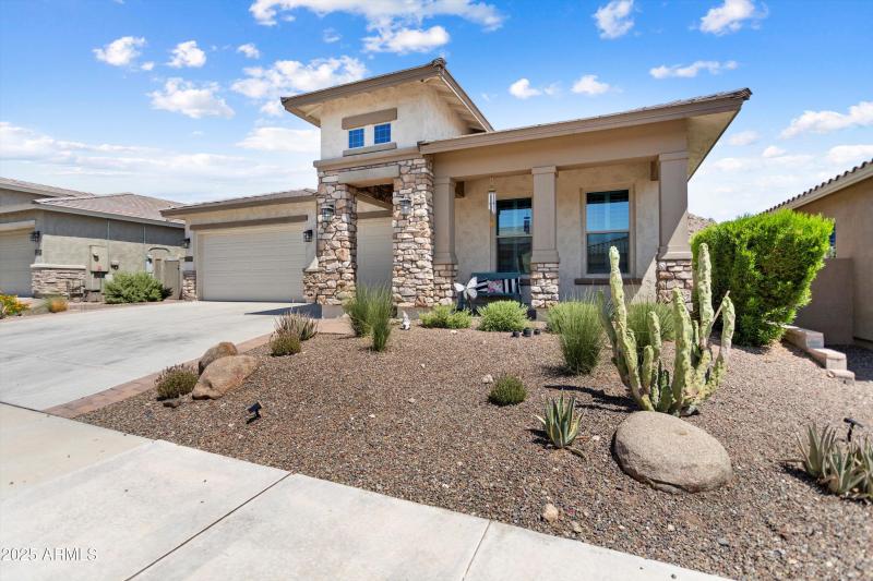 02-21248 W Hillcrest Blvd