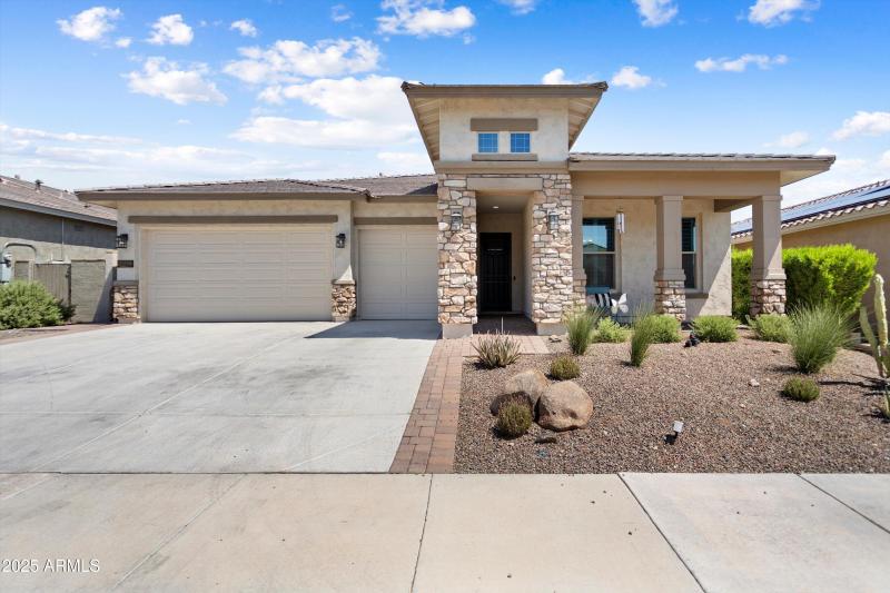 01-21248 W Hillcrest Blvd