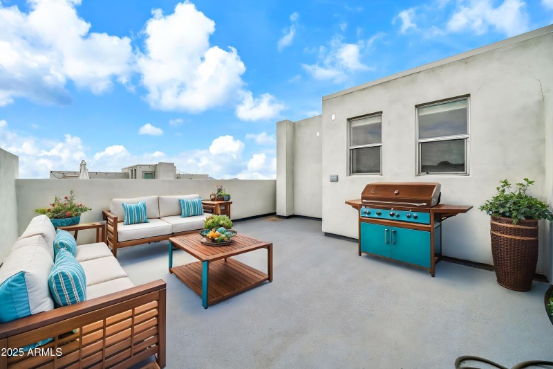 16510 N 92nd St VS 1