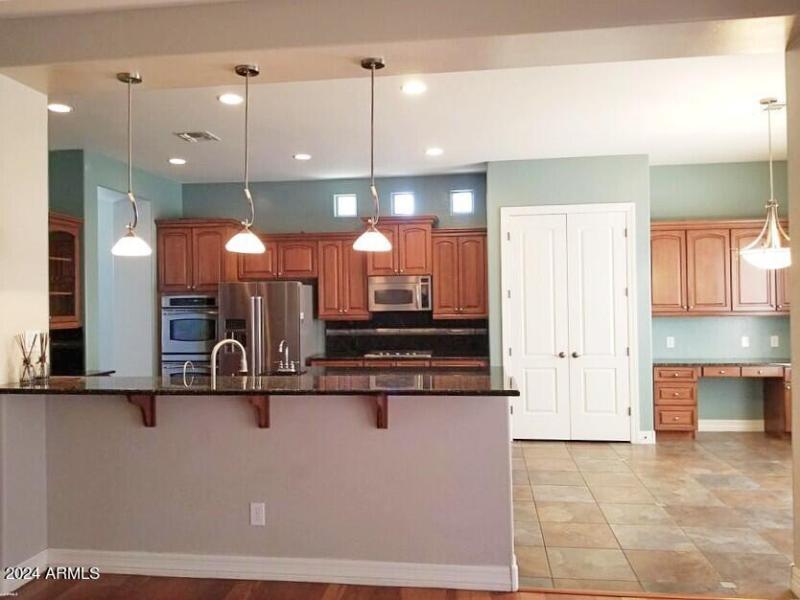 5972-s-mack-ct-gilbert-az-kitchen
