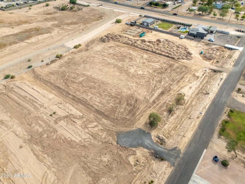 19295 E Cloud Rd - No Outlines-03