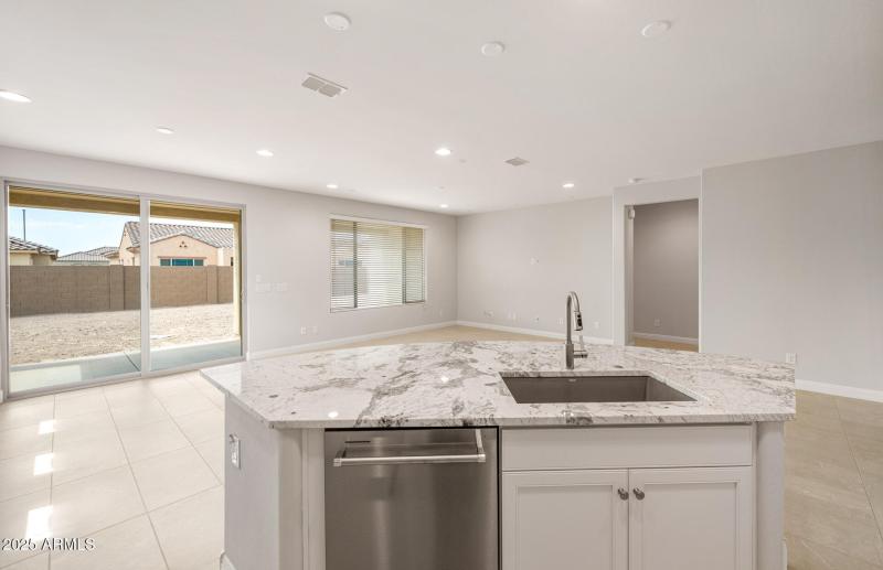 Kitchen/Cafe/Gathering Room