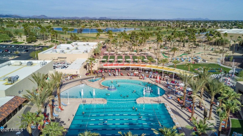 sun city Pool