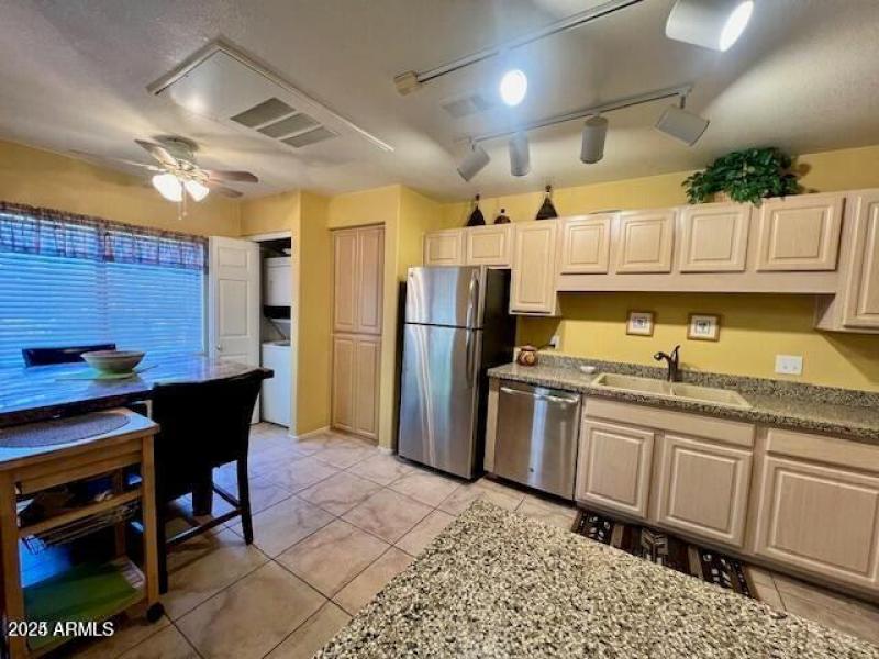 20241201234434080244000000-o