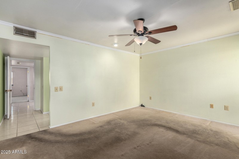 14 Crestbrook