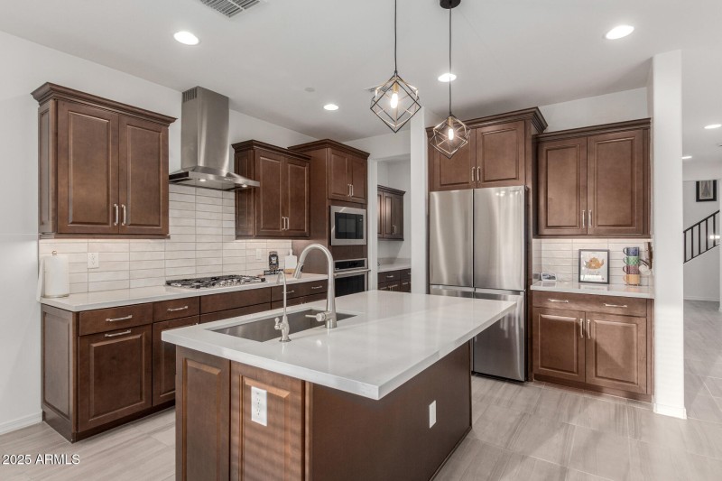 21 - Kitchen