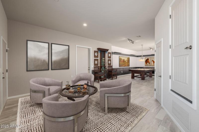 virtual_staging-07-Bonus Room-result-01