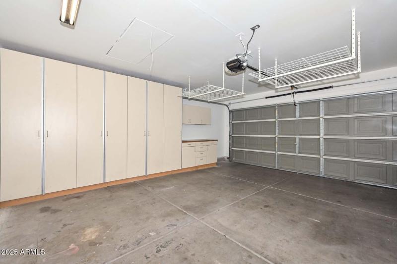 Garage-Storage