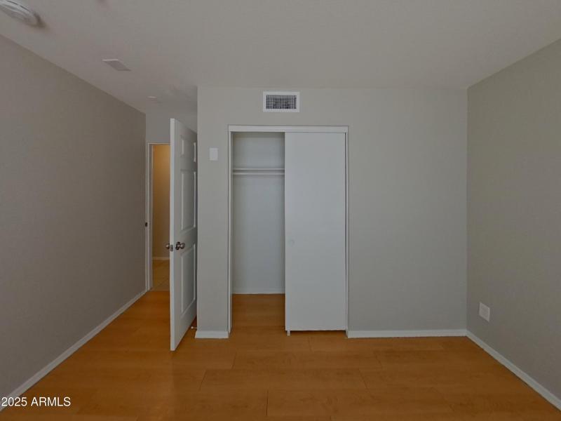 11_pc_uFjTUSttWL_KodzEklEzp_layout_0