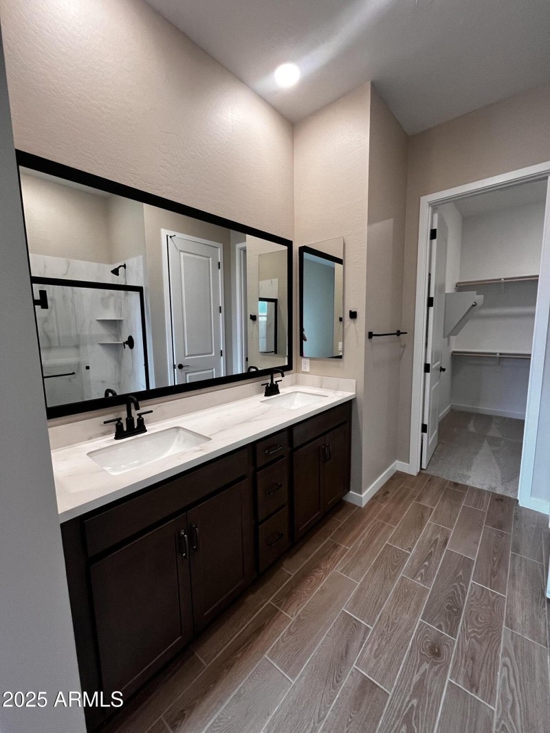 MV Lot 42 - Primary Bathroom & Closet
