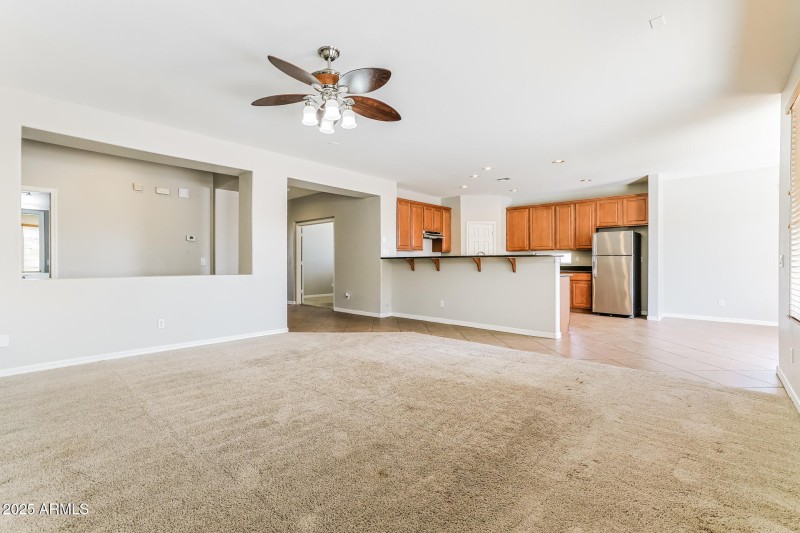 003-photo-living-room-14343437
