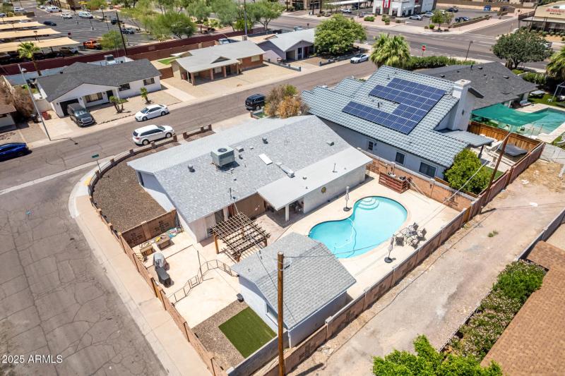 0612F632-9539-4E4C-A44F-2B5BBDE5CABA