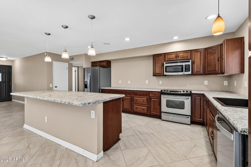 17_13219_Ashwood16_mls