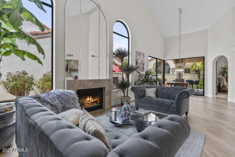 133977519920588587_133977519836030177_DS