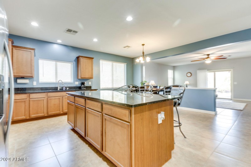 Kitchen 4